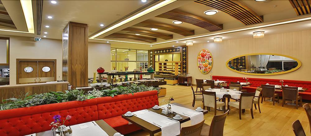 Doubletree By Hilton Istanbul Atasehir Hotel & Conference Centre Extérieur photo