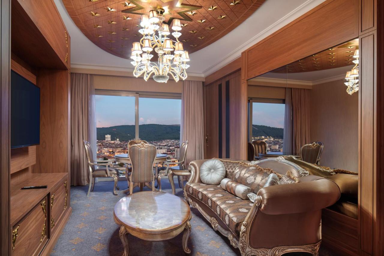 Doubletree By Hilton Istanbul Atasehir Hotel & Conference Centre Extérieur photo