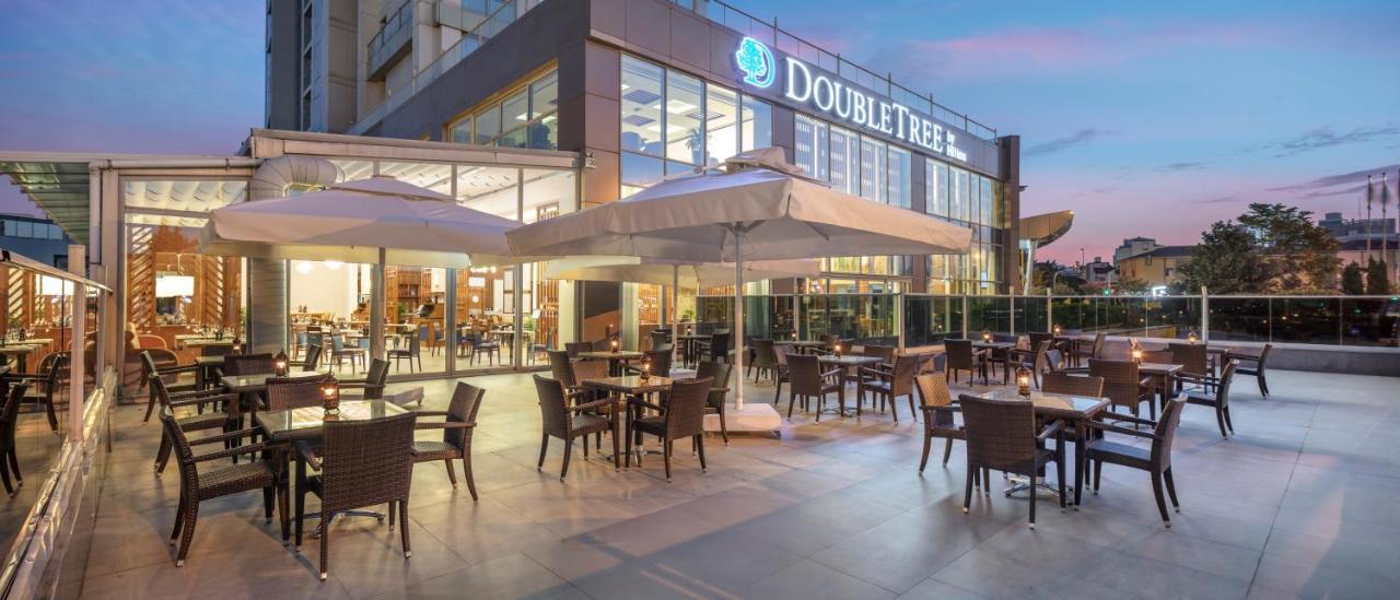Doubletree By Hilton Istanbul Atasehir Hotel & Conference Centre Extérieur photo